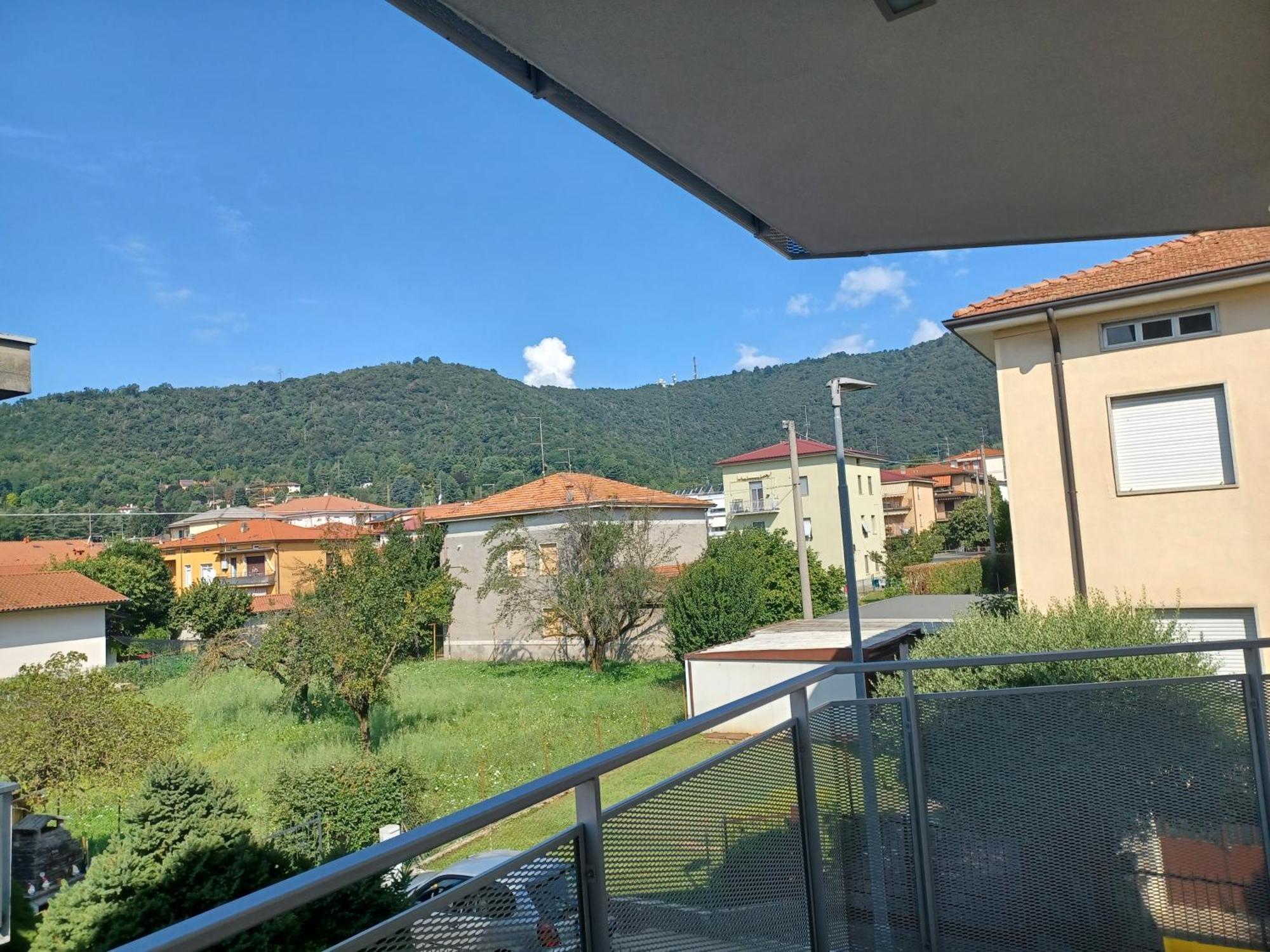 Donna Di Coppe Apartment Torre Boldone Kültér fotó